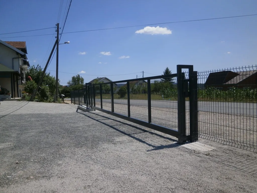 Vrata za panelne ograde - Jurval ograde 
