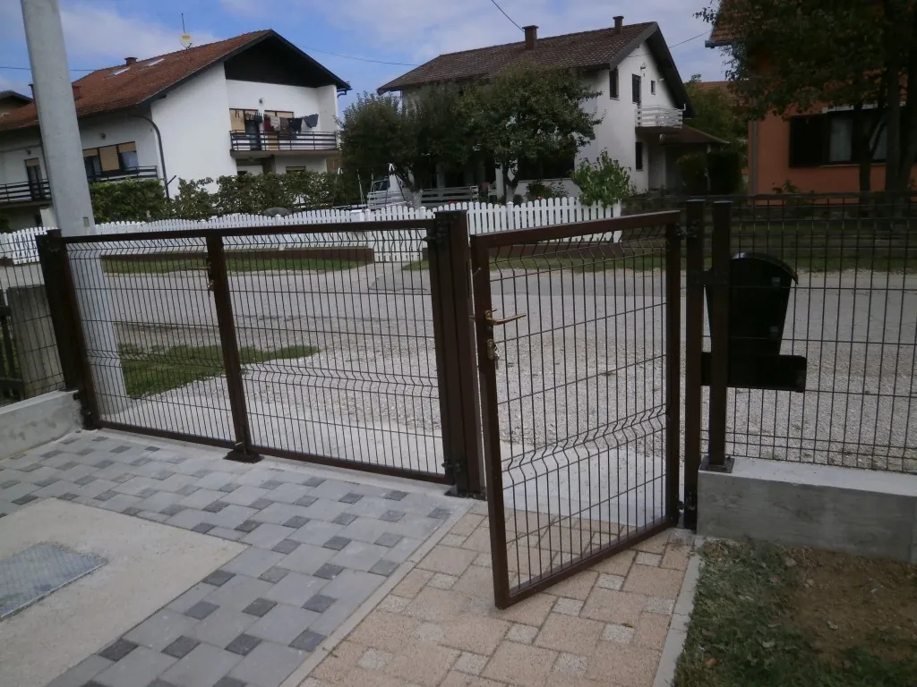 Vrata za panelne ograde - Jurval ograde 