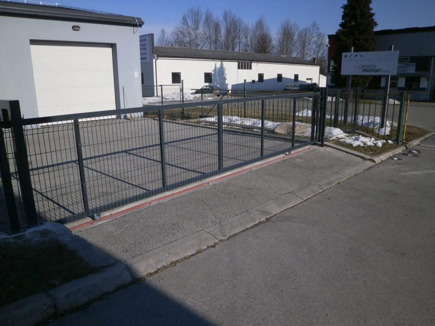 Vrata za panelne ograde - Jurval ograde 