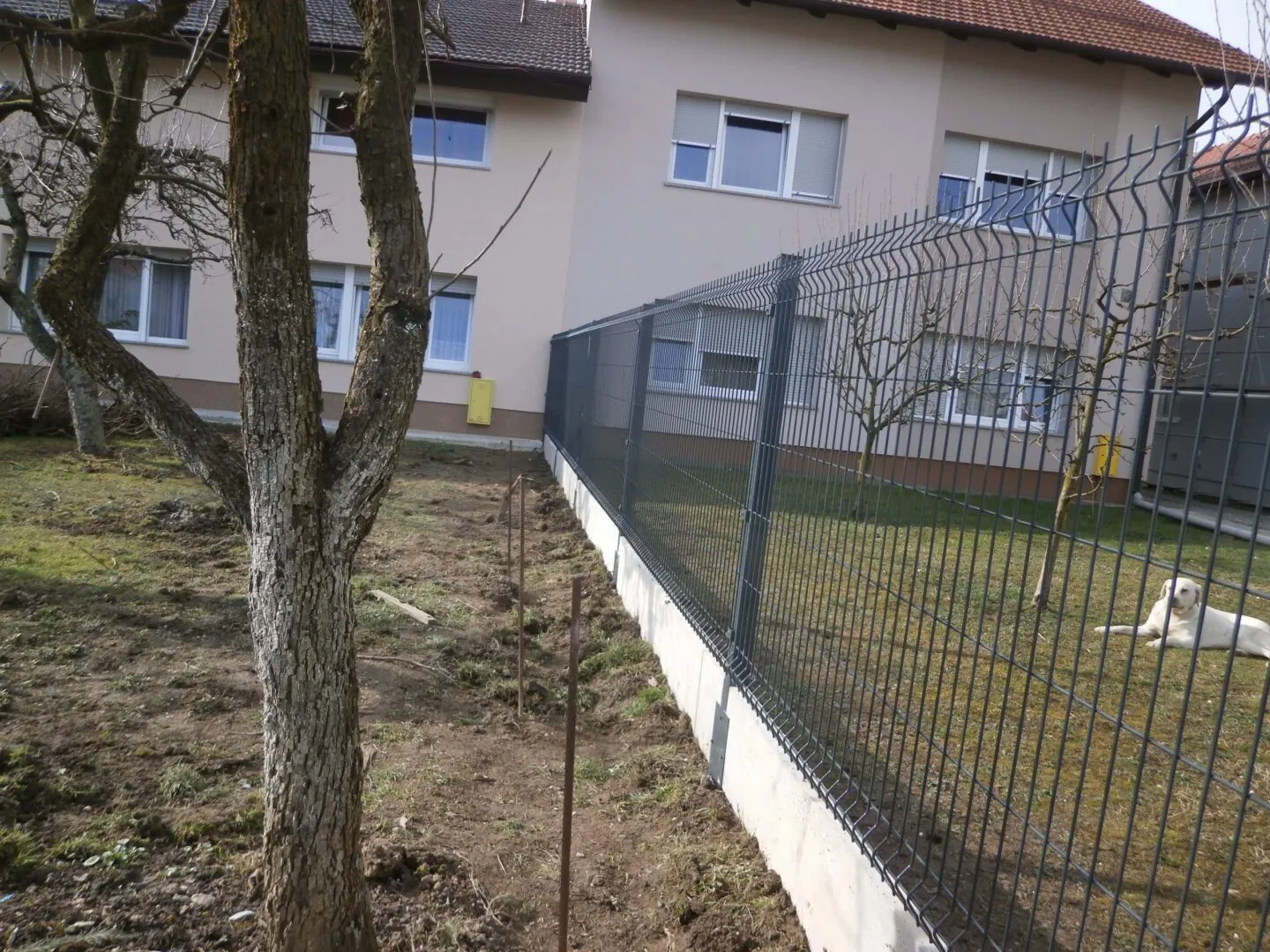 Installation of fences - Jurval ograde 